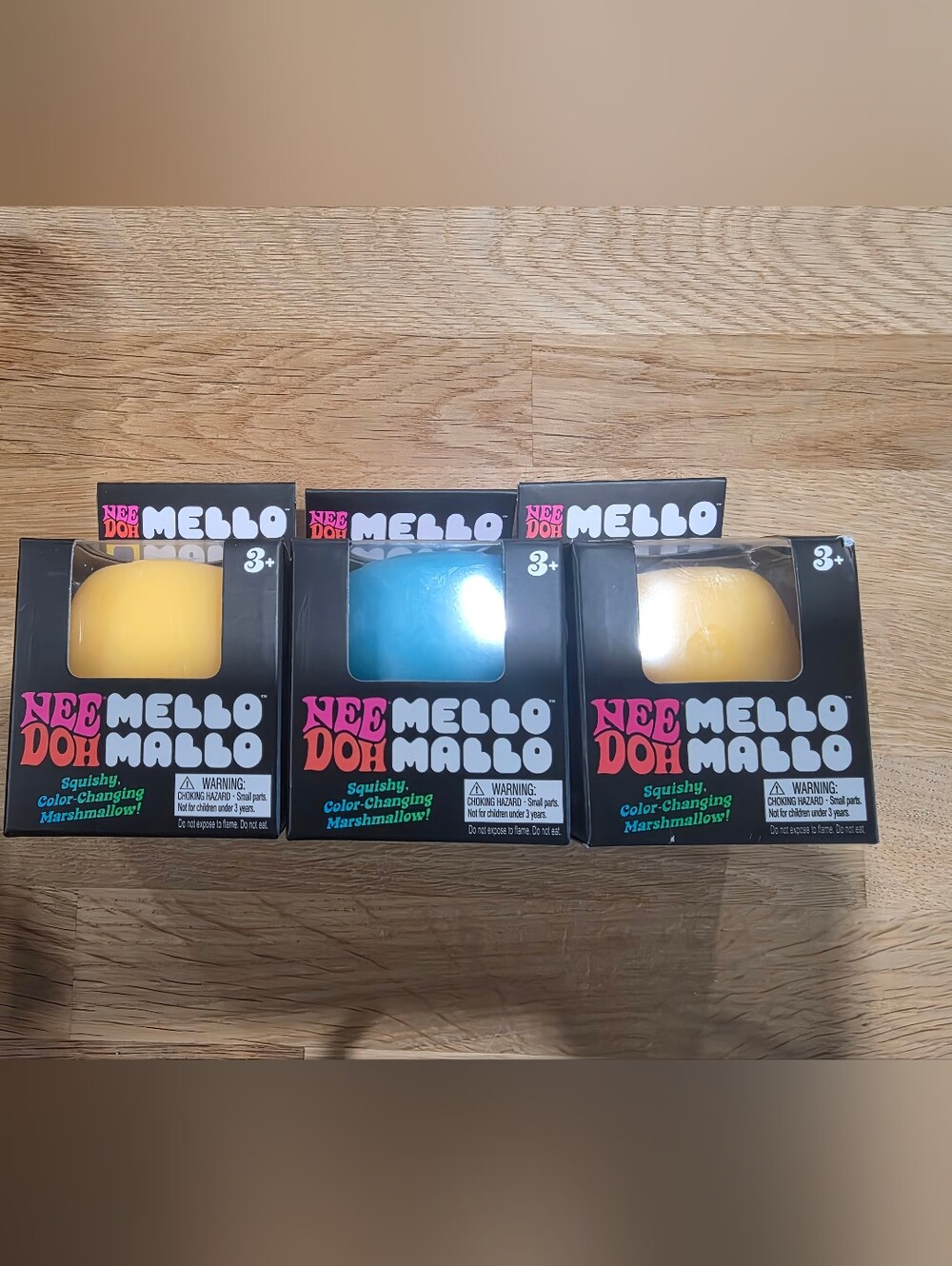 NeeDoh Mello Mallo Color-Changing Marshmallow Blue Orange Set of 3 NWT